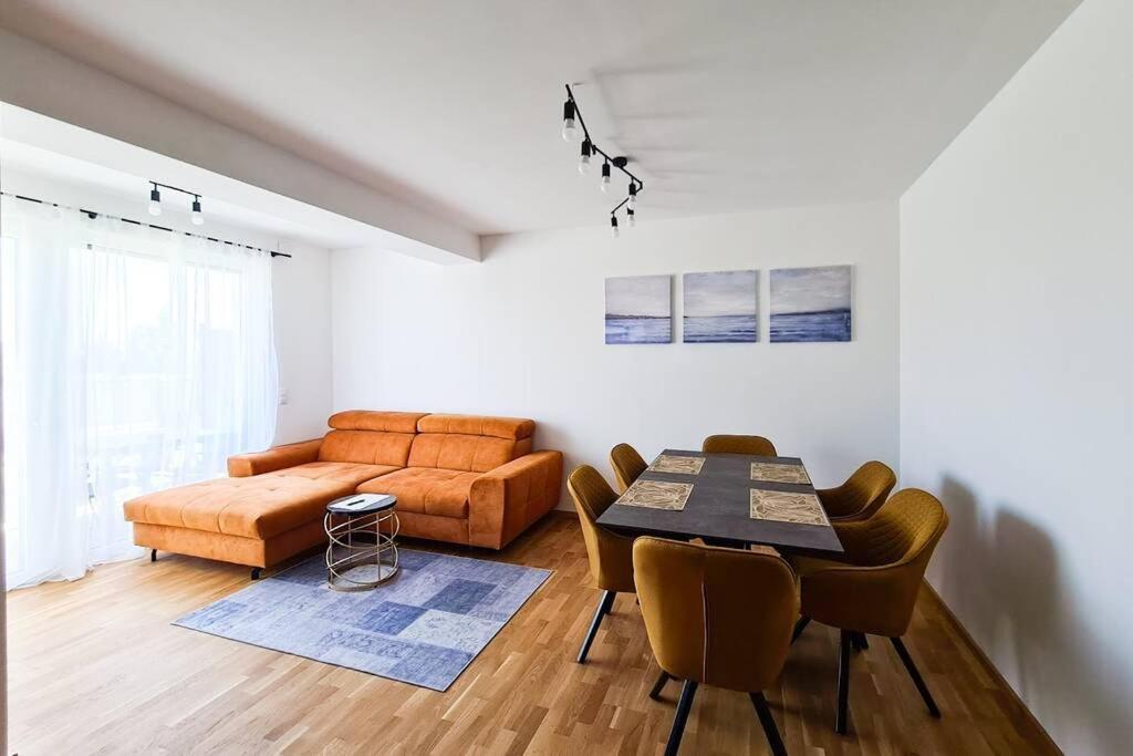 Family Suite Mörbisch am See Extérieur photo